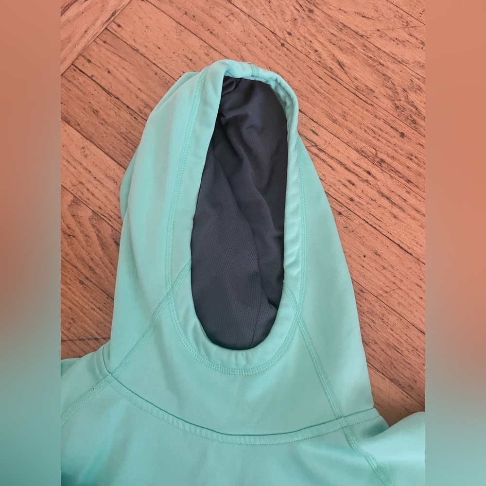 Nike teal Hoodie with thumb holes and funnel neck - Picture 4 of 6